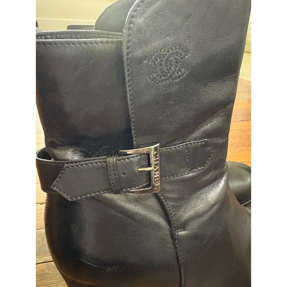 Vintage 90s Chanel Black Leather CC Logo Ankle Boots‎ Buckle Moto 36.5